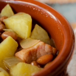 Feijão bolinha com lombo de porco e batata doce